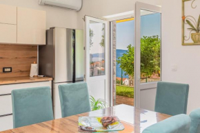 Seaview Deluxe